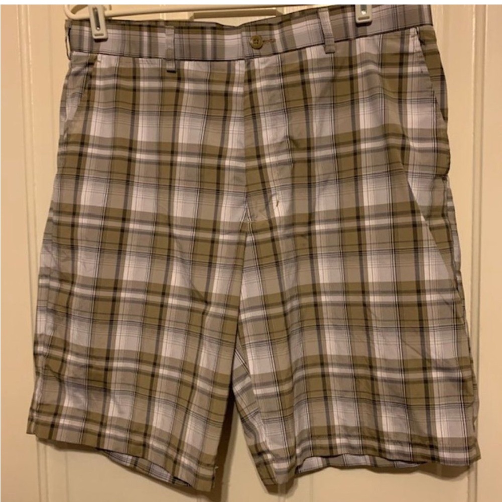 BEN HOGAN PERFORMANCE SIZE 32 BROWN PLAID GOLF SHORTS Size Small
